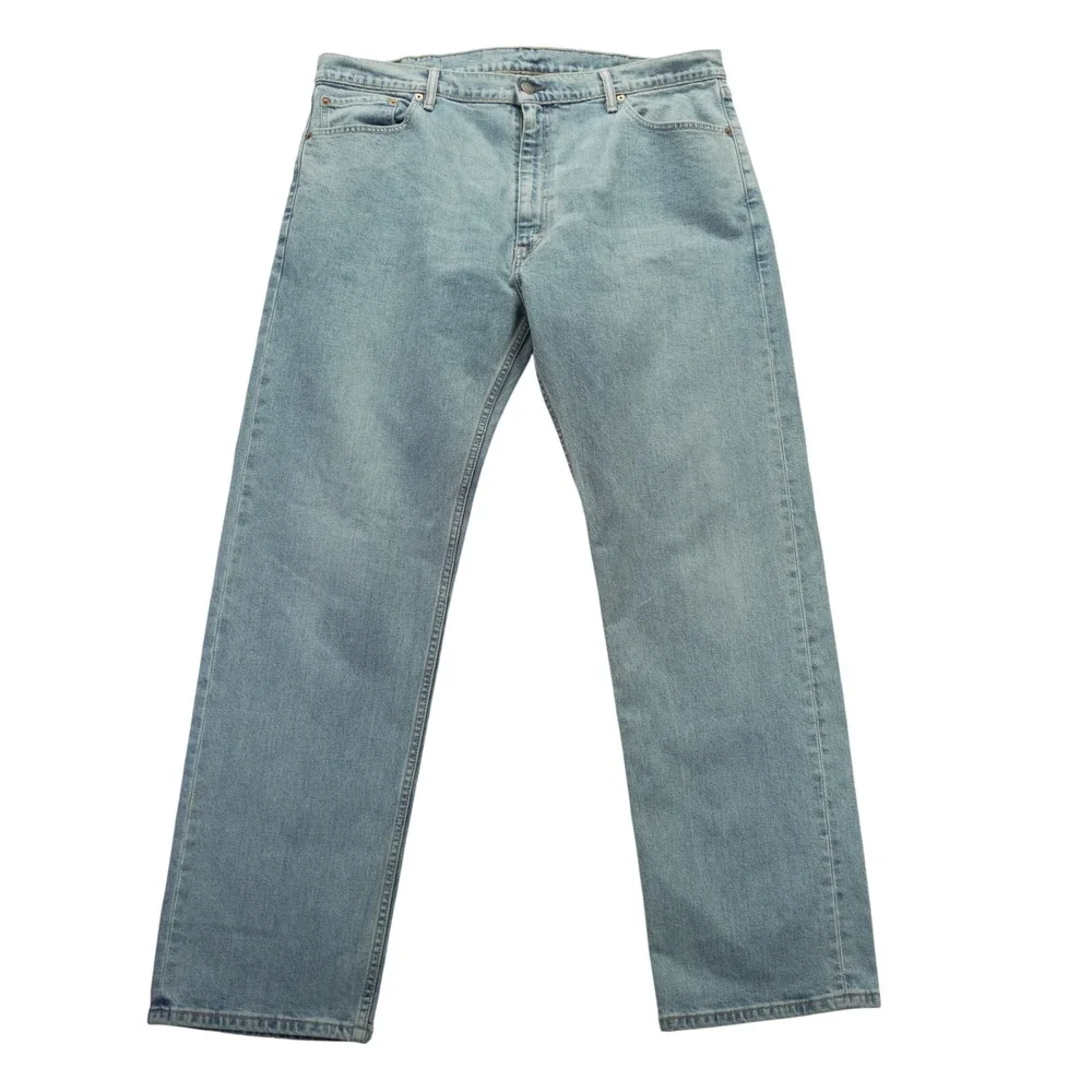 Levis 505 Regular Fit Light Wash Blue Denim Jeans Mens 42x32 Straight Leg